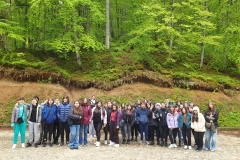 Spre-pestera-Valea-Cetatii-Rasnov-7A7D7E